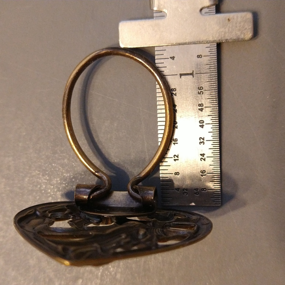 Vintage Heart Shaped Gold Scarf Holder Made in USA WOW! - Picture 11 of 12